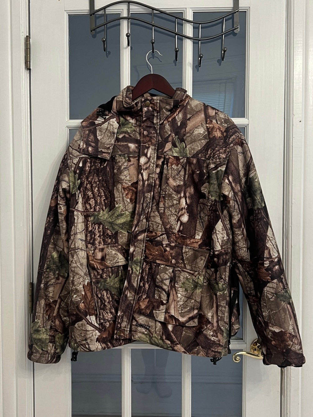 DEWALT Men’s Camo Heated Work Gear Lithium Ion Hooded Coat Size L